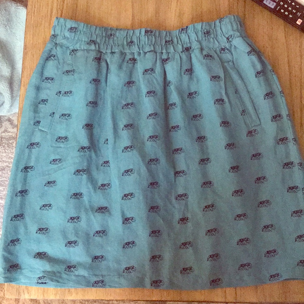LOFT knee length skirt